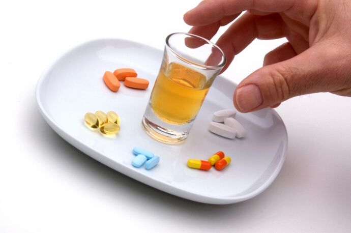 Luând alcool și antibiotice